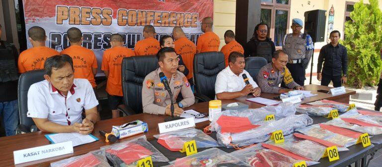 WhatsApp Image 2025-10-14 at 22.10.17_22267a0b